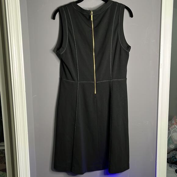 Michael Kors Black Sleeveless A Line Dress Gold Studded Round Neckline Size 8 - Picture 5 of 10